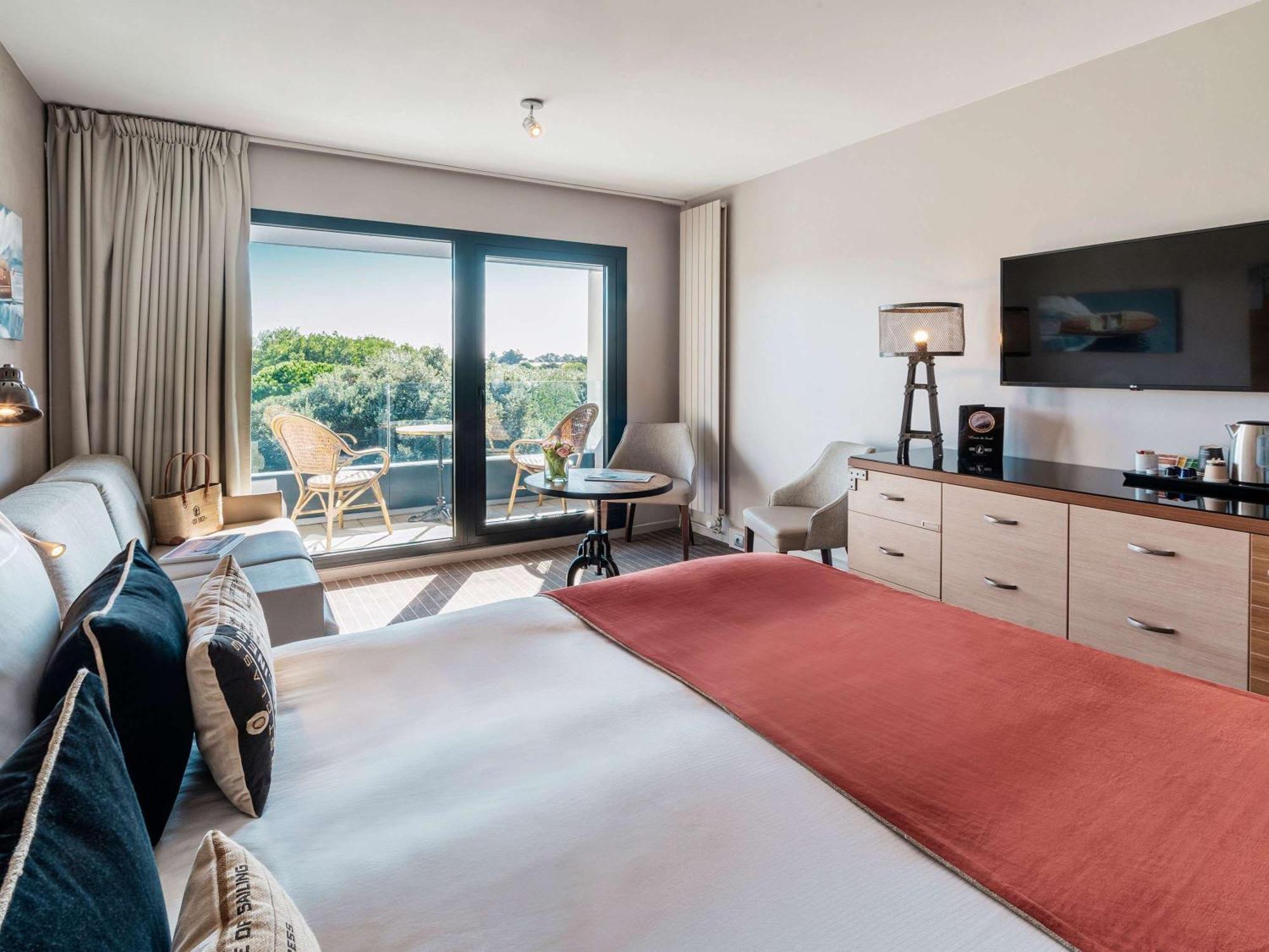 Côte Ouest Hôtel Thalasso&Spa Les Sables d'Olonne - MGallery Exterior foto