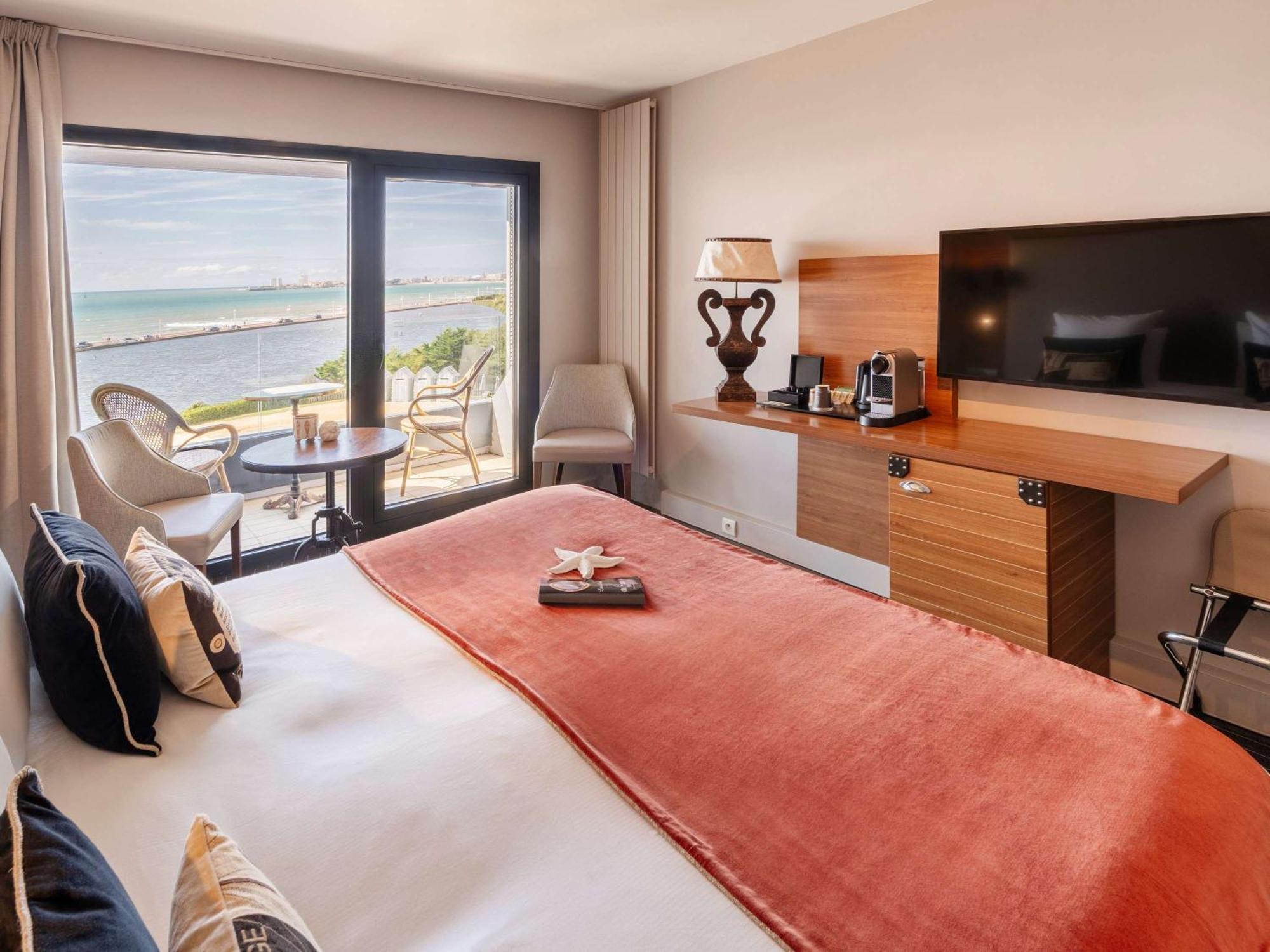 Côte Ouest Hôtel Thalasso&Spa Les Sables d'Olonne - MGallery Exterior foto